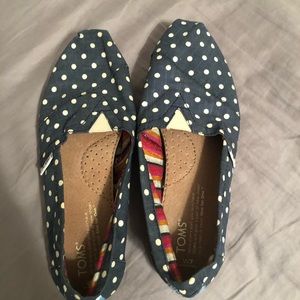 Blue and White polka dotted Toms